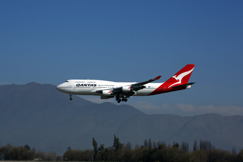 QANTAS BOEING 747 400ER SCL RF 5K5A2266.jpg