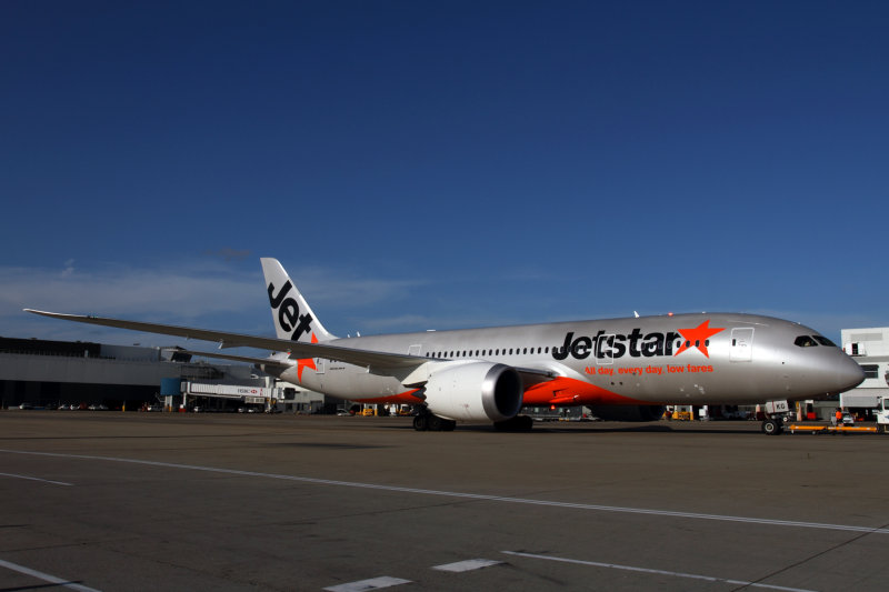 JETSTAR BOEING 787 8 SYD RF IMG_9993.jpg