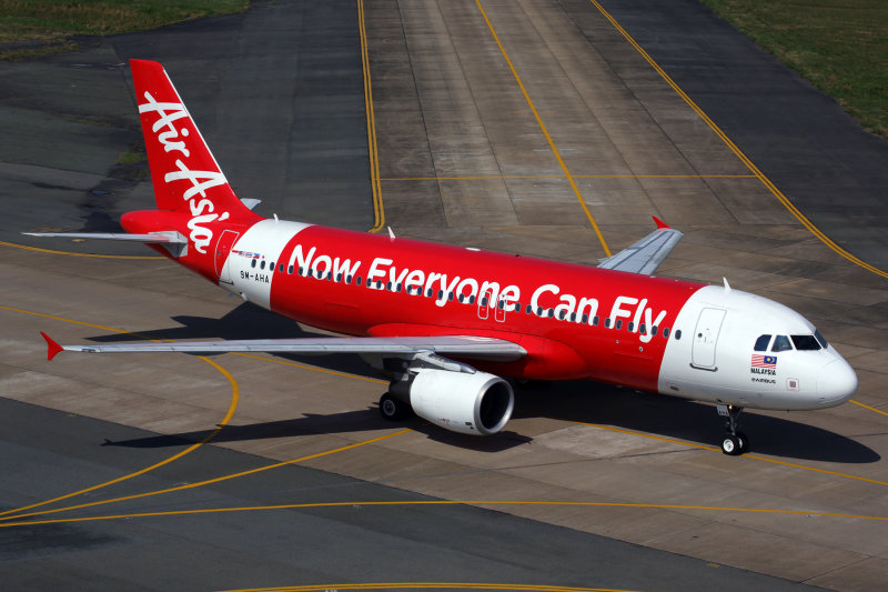 AIR ASIA AIRBUS A320 SGN RF 5K5A6024.jpg