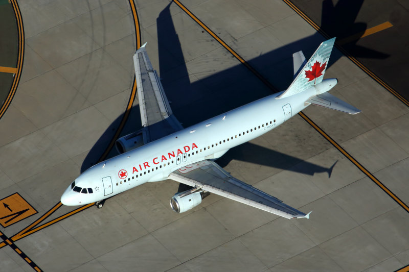 AIR CANADA AIRBUS A320 LAX RF 5K5A7454.jpg