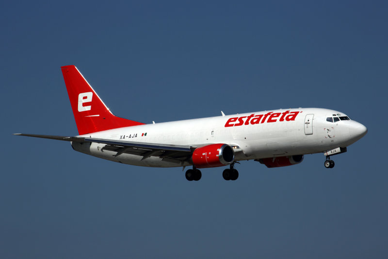 ESTAFETA BOEING 737 300F MIA RF 5K5A8746.jpg