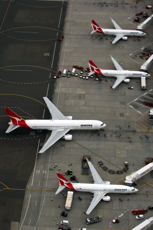 QANTAS BOEING 767 300 SYD RF 5K5A9285.jpg