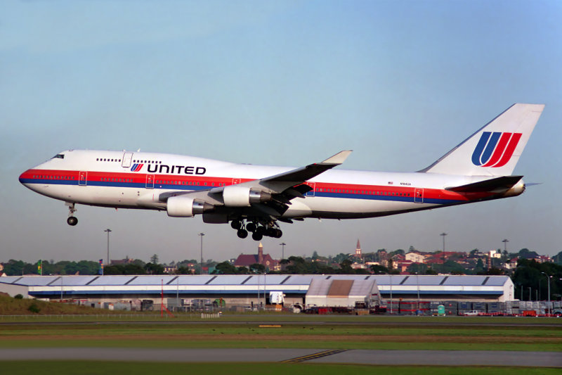 UNITED BOEING 747 400 SYD RF 653 4.jpg