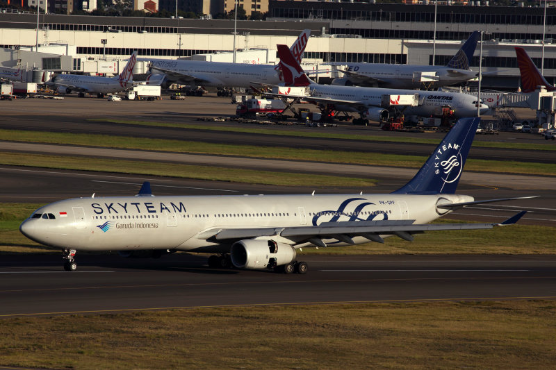 GARUDA INDONESIA AIRBUS A330 300 SYD RF 5K5A0905.jpg