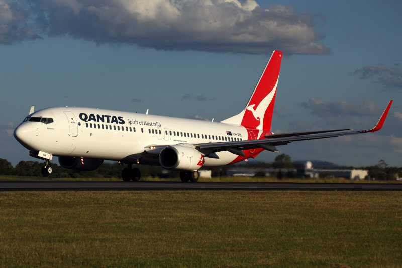 QANTAS BOEING 737 800 BNE RF 5K5A0805.jpg