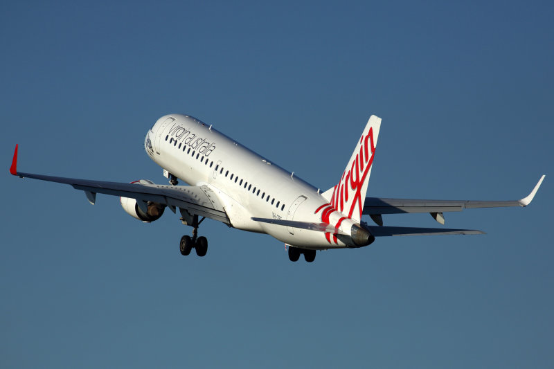 VIRGIN AUSTRALIA EMBRAER 190 BNE RF 5K5A0770.jpg