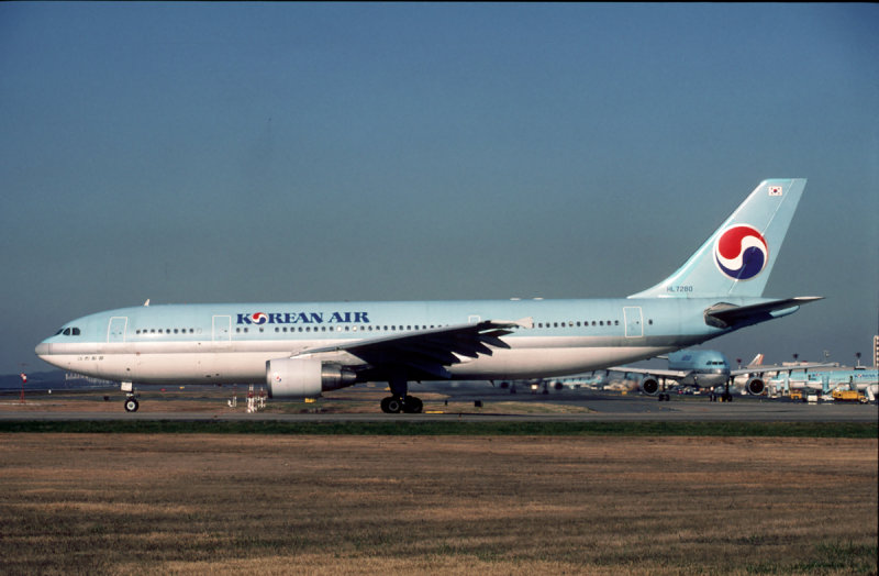 KOREAN AIR AIRBUS A300 600R HL7280 K