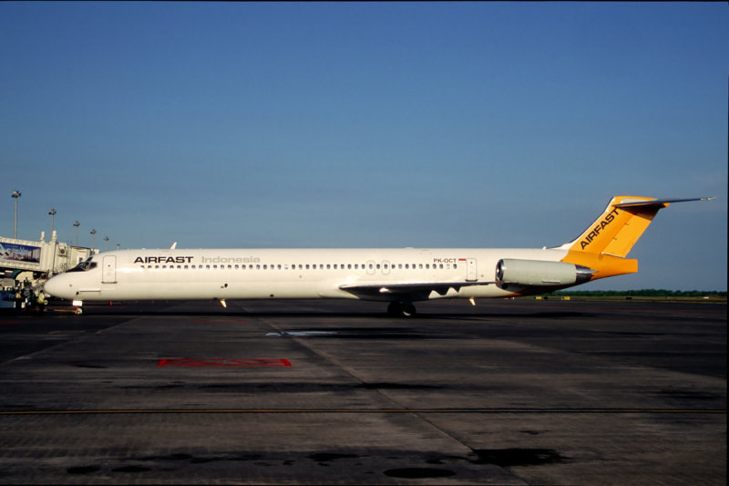 AIRFAST MD80 PK-OCT F.jpg