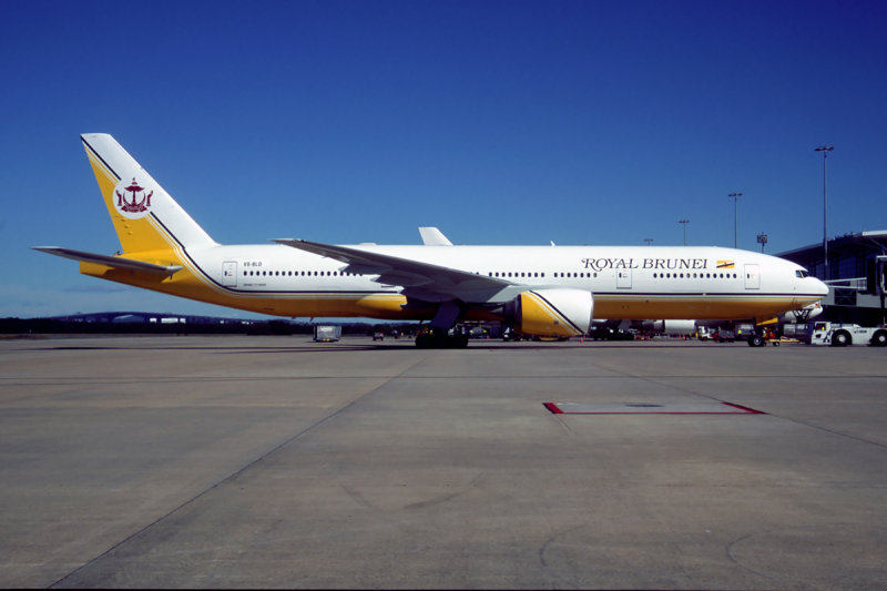 ROYAL BRUNEI BOEING 777 200 V8-BLD F.jpg