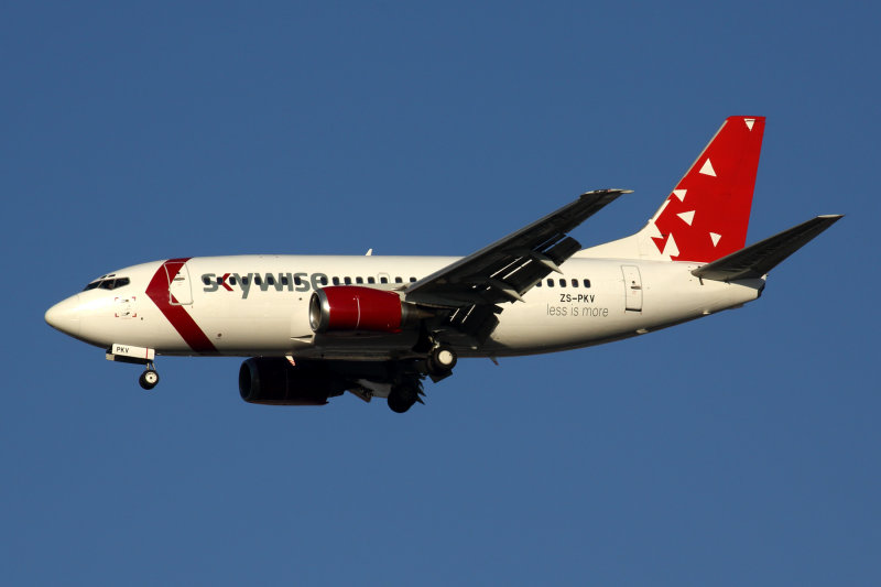 SKYWISE BOEING 737 500 JNB RF 5K5A1778.jpg