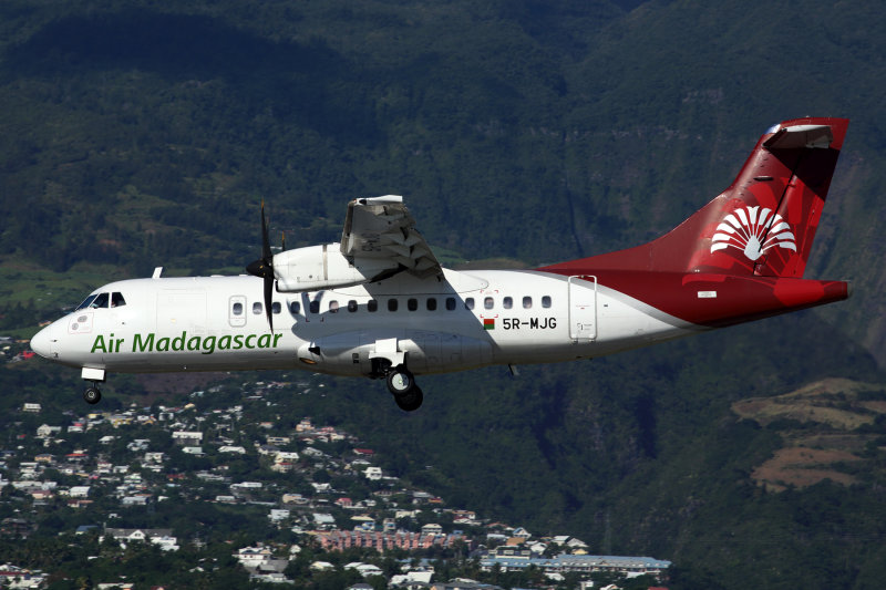 AIR MADAGASCAR ATR42 RUN RF 5K5A2079.jpg