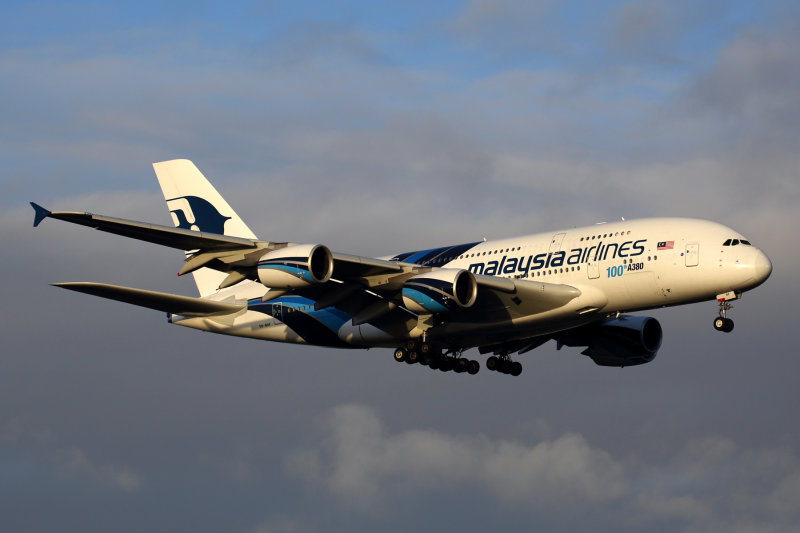 MALAYSIA AIRLINES AIRBUS A380 MEL RF 5K5A3728.jpg