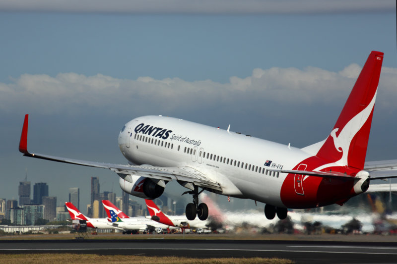 QANTAS BOEING 737 800 BNE RF 5K5A4447.jpg