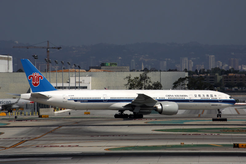 CHINA SOUTHERN BOEING 777 300ER LAX RF 5K5A4558.jpg