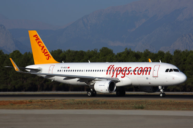 PEGASUS AIRBUS A320 AYT RF 5K5A7740.jpg