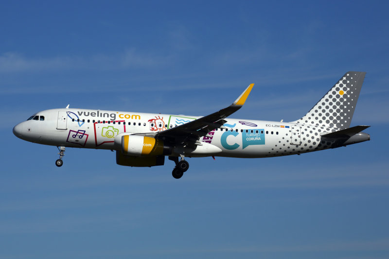 VUELING AIRBUS A320 BCN RF 5K5A9907.jpg