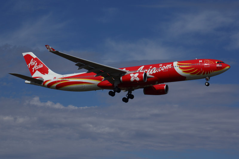 AIR ASIA X AIRBUS A330 300 MEL RF 5K5A0494.jpg