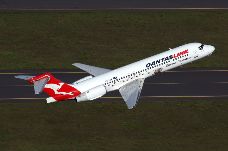 QANTAS LINK BOEING 717 SYD RF 5K5A0327.jpg