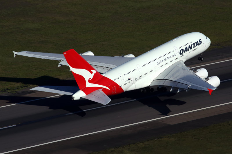 QANTAS AIRBUS A380 SYD RF 5K5A0358.jpg