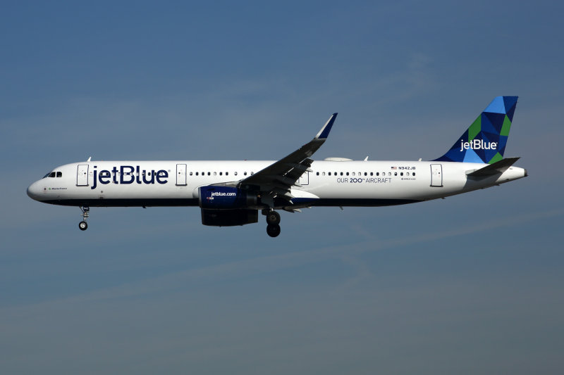 JET BLUE AIRBUS A321 LAX RF 5K5A3137.jpg