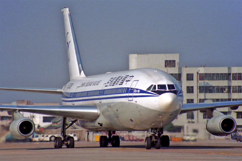 CHINA XINJIANG AIRLINES ILYUSHIN 86 SHA RF 986 28.jpg