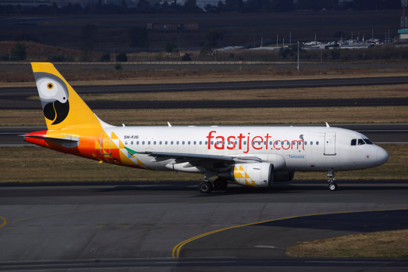 FASTJET TANZANIA AIRBUS A319 JNB RF 5K5A9818.jpg