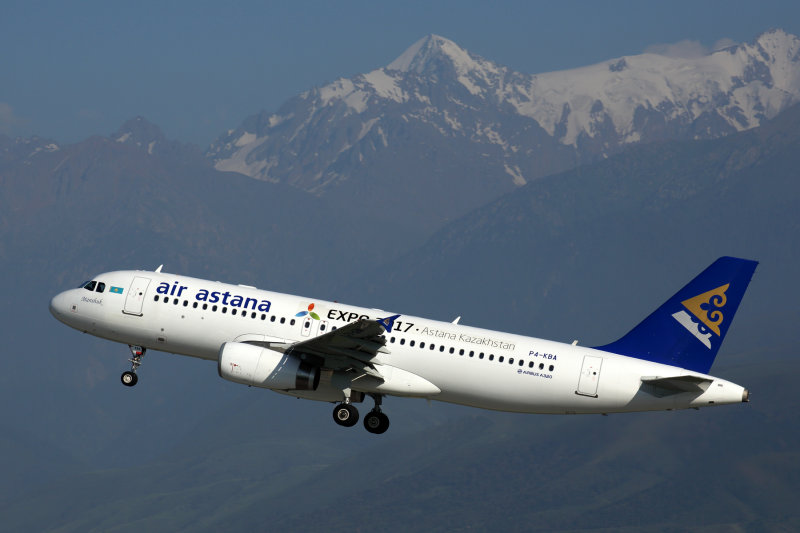 AIR ASTANA AIRBUS A320 ALA RF 5K5A0562.jpg