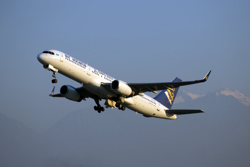 AIR ASTANA BOEING 757 200 ALA RF 5K5A0683.jpg