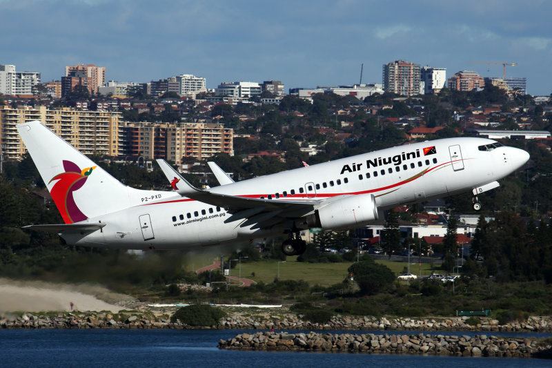 AIR NIUGINI BOEING 737 700 SYD RF 5K5A9891.jpg