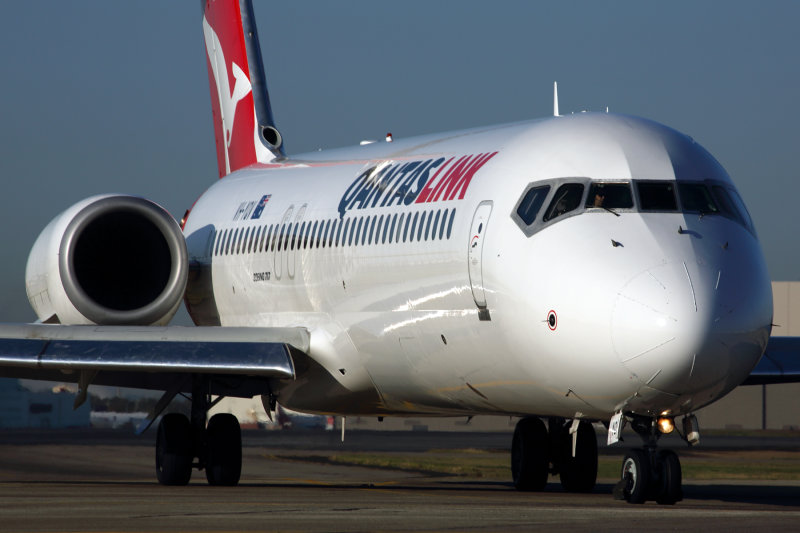 QANTAS LINK BOEING 717 MEL RF 5K5A0137.jpg