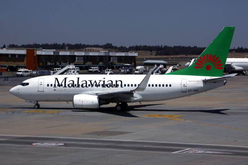 MALAWIAN BOEING 737 700 JNB RF 5K5A1052.jpg