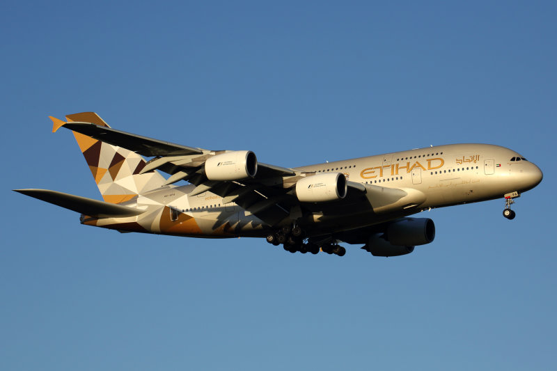 ETIHAD AIRBUS A380 MEL RF 5K5A1982.jpg