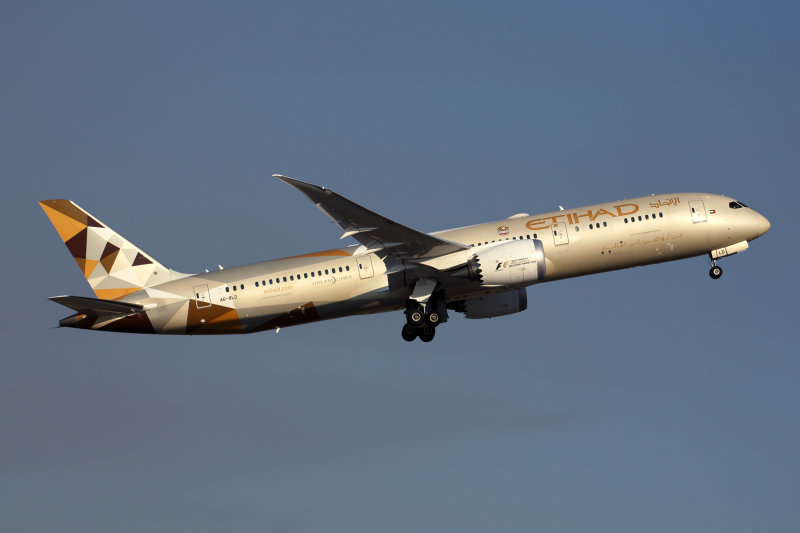 ETIHAD BOEING 787 9 PER RF 5K5A2411.jpg