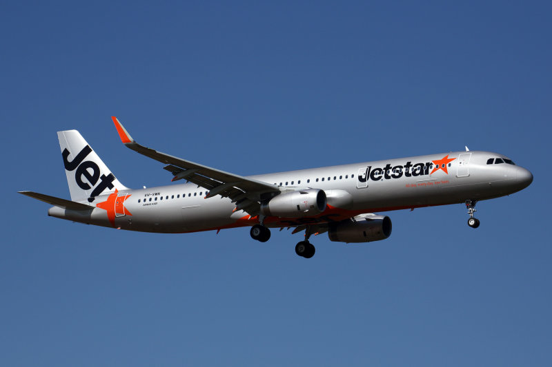 JETSTAR AIRBUS A321 MEL RF 5K5A4835.jpg