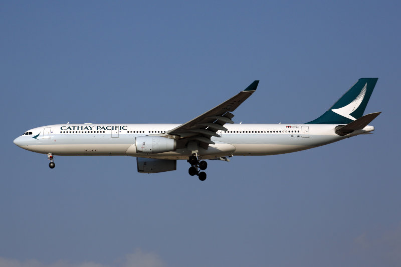 CATHAY PACIFIC AIRBUS A330 300 DXB RF 5K5A5830.jpg