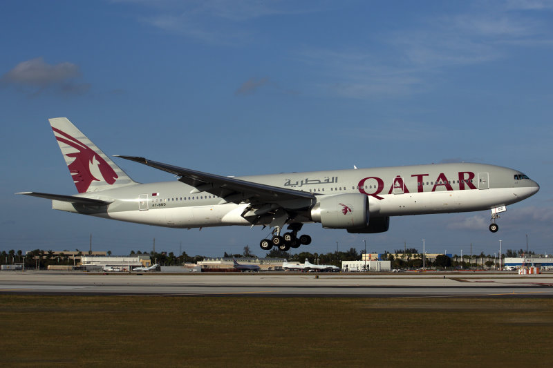 QATAR BOEING 777 200 MIA RF 5K5A6202.jpg