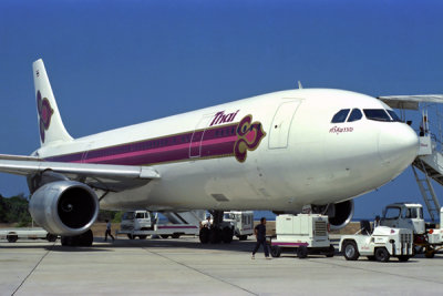 THAI AIRBUS A300 HKT RF 066 21.jpg