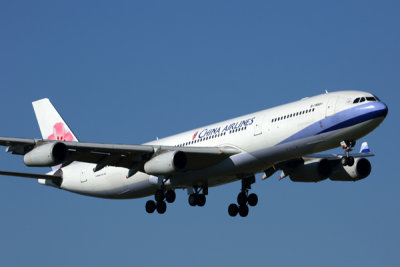 CHINA AIRLINES AIRBUS A340 300 AMS RF 5K5A1802.jpg