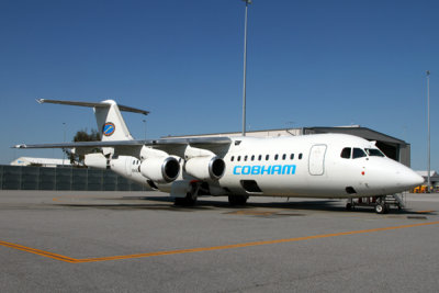 COBHAM BAE 146 300 PER RF IMG_0297.jpg
