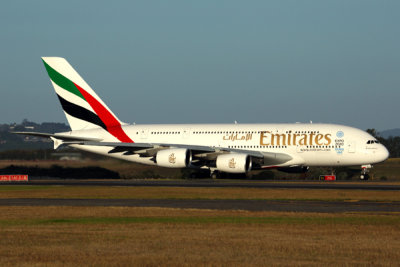 EMIRATES AIRBUS A380 AKL RF 5K5A9812.jpg