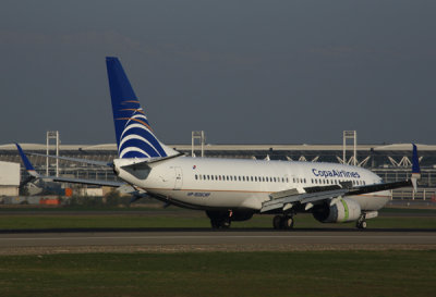 COPA AIRLINES BOEING 737 800 SCL RF 5K5A2411.jpg