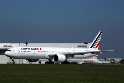 AIR FRANCE BOEING 777 300ER NRT RF 5K5A1396.jpg