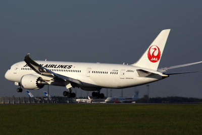 JAPAN AIRLINES BOEING 787 8 NRT RF 5K5A1680.jpg