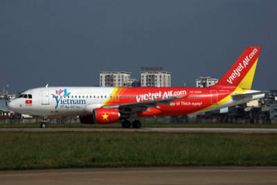 VIETJET AIR AIRBUS A320 SGN RF 5K5A5902.jpg