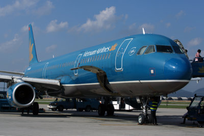 VIETNAM AIRLINES AIRBUS A321 HAN RF 5K5A6251.jpg