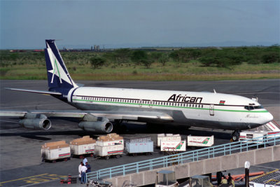 AFRICAN BOEING 707 NBO RF 618 16.jpg