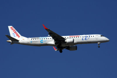 AIR EUROPA EMBRAER 190 MAD RF 5K5A2875.jpg