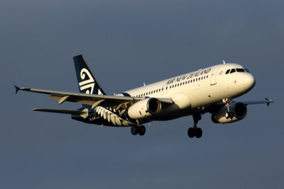 AIR NEW ZEALAND AIRBUS A320 MEL RF 5K5A3741.jpg