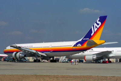 JAPAN AIR SYSTEM AIRBUS A300 600R TLS RF 801 36.jpg