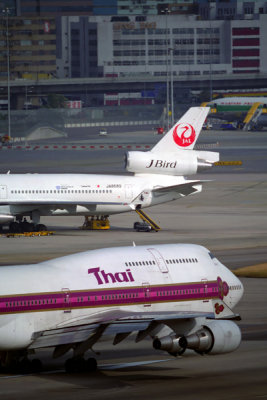 THAI JAL AIRCRAFT HKG RF 847 25.jpg